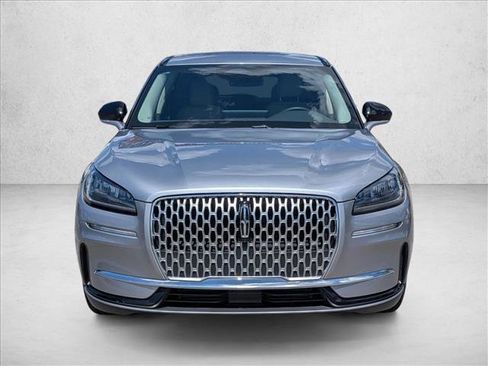 Used 2023 Lincoln Corsair FWD image 2