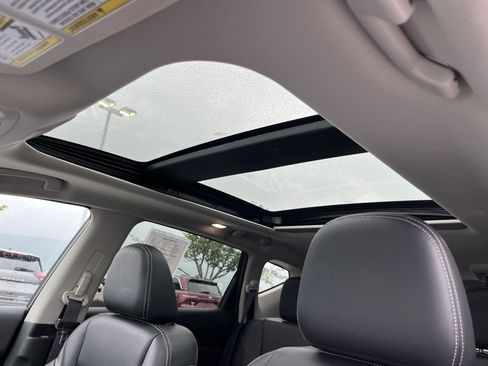 Used 2023 Nissan Murano SL w/ SL Moonroof Package AWD/4WD image 18