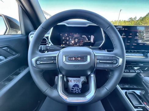 New 2026 GMC Canyon Elevation image 44