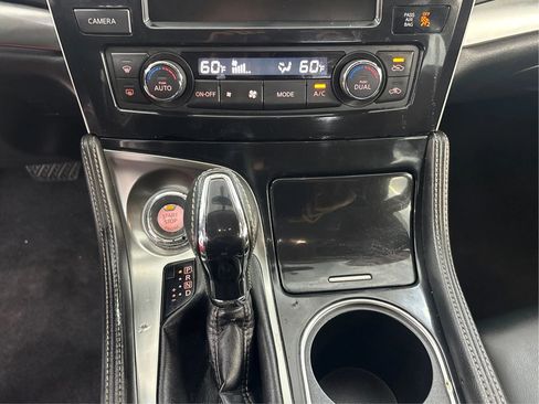 Used 2019 Nissan Maxima 3.5 SL w/ Floor Mat Group image 39