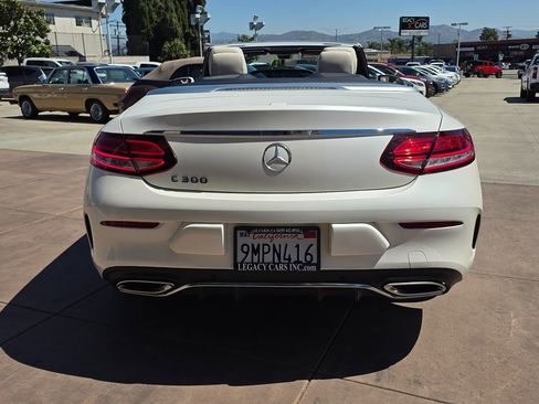 Used 2021 Mercedes-Benz C 300 Cabriolet image 11
