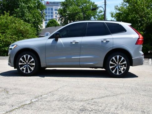 Used 2024 Volvo XC60 B5 Plus w/ Protection Package Premier AWD/4WD image 4