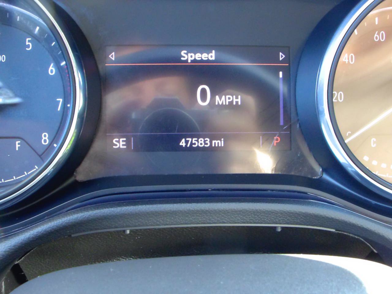 Used 2022 Buick Encore GX Preferred w/ Cold Weather Comfort Package FWD image 9