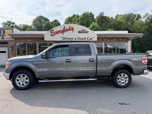 Used 2012 Ford F150 XLT w/ XLT Chrome Pkg AWD/4WD image 2