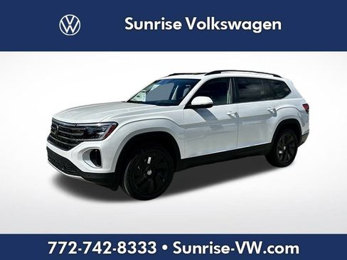 New 2026 Volkswagen Atlas SE image 1