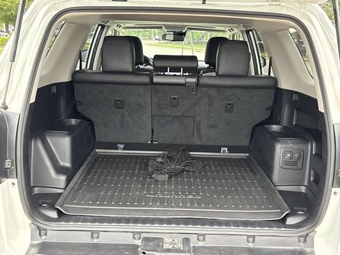Used 2023 Toyota 4Runner 40th Anniversary SE AWD/4WD image 8