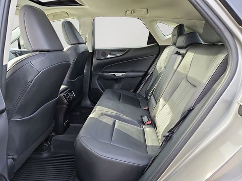 Used 2023 Lexus NX 350 AWD image 8