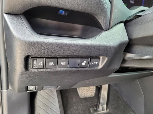 Used 2021 Toyota RAV4 XSE AWD/4WD image 29