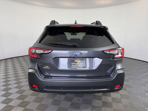 Used 2024 Subaru Outback Onyx Edition XT AWD/4WD image 9