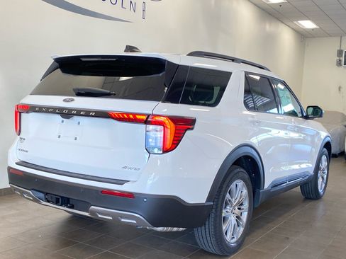 New 2026 Ford Explorer Active w/ Active Comfort Package AWD/4WD image 8