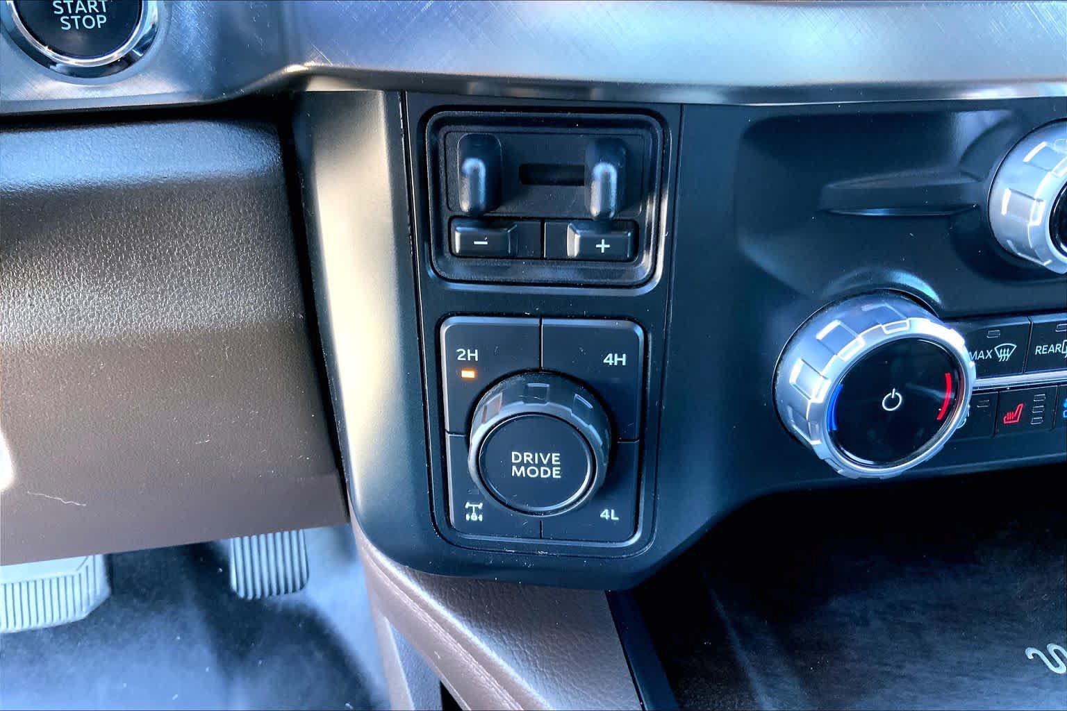 Certified 2023 Ford F250 King Ranch AWD/4WD image 30