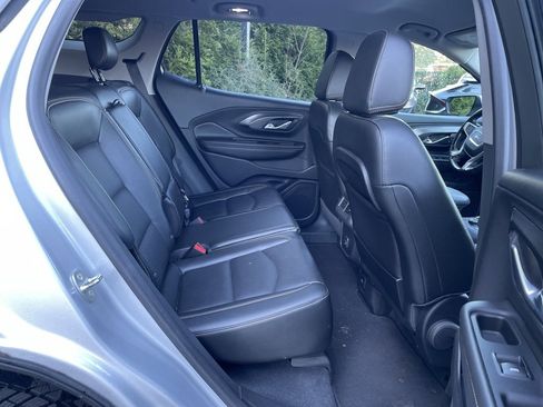 Used 2019 GMC Terrain SLT image 17