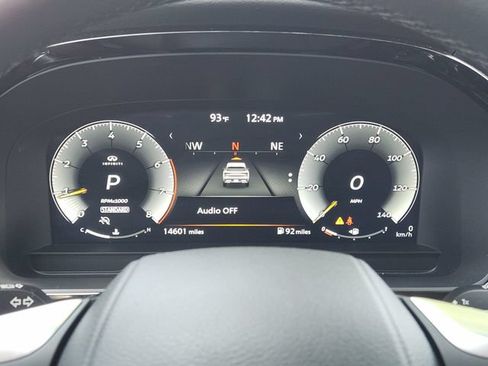 Used 2025 INFINITI QX60 Luxe w/ Cargo Package FWD image 16