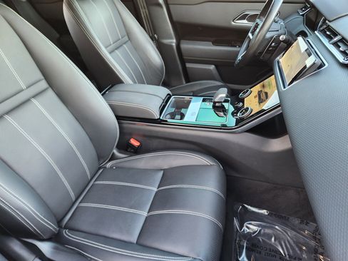 Certified 2023 Land Rover Range Rover Velar R-Dynamic S image 15