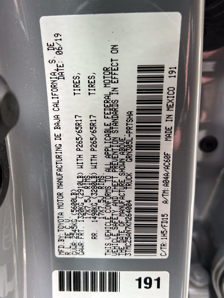 Used 2019 Toyota Tacoma TRD Sport w/ Technology Package AWD/4WD image 27