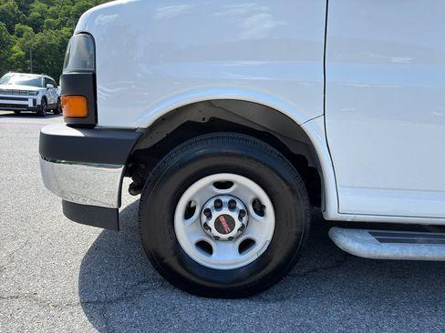 Used 2025 GMC Savana 2500 w/ Driver Convenience Package RWD image 11