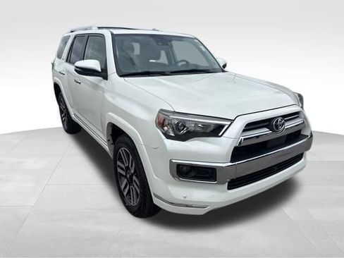 Used 2023 Toyota 4Runner Limited AWD/4WD image 7