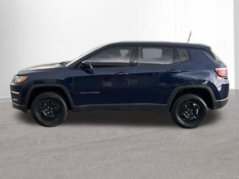Used 2018 Jeep Compass Sport image 9
