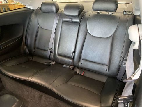 Used 2013 Hyundai Elantra SE image 22