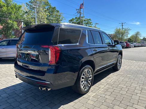 Used 2023 GMC Yukon Denali Ultimate AWD/4WD image 43