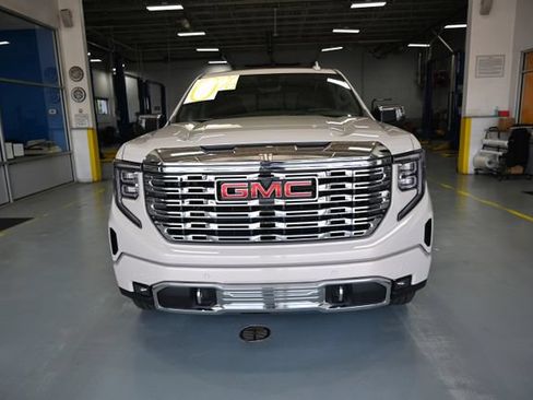New 2026 GMC Sierra 1500 Denali AWD/4WD image 2