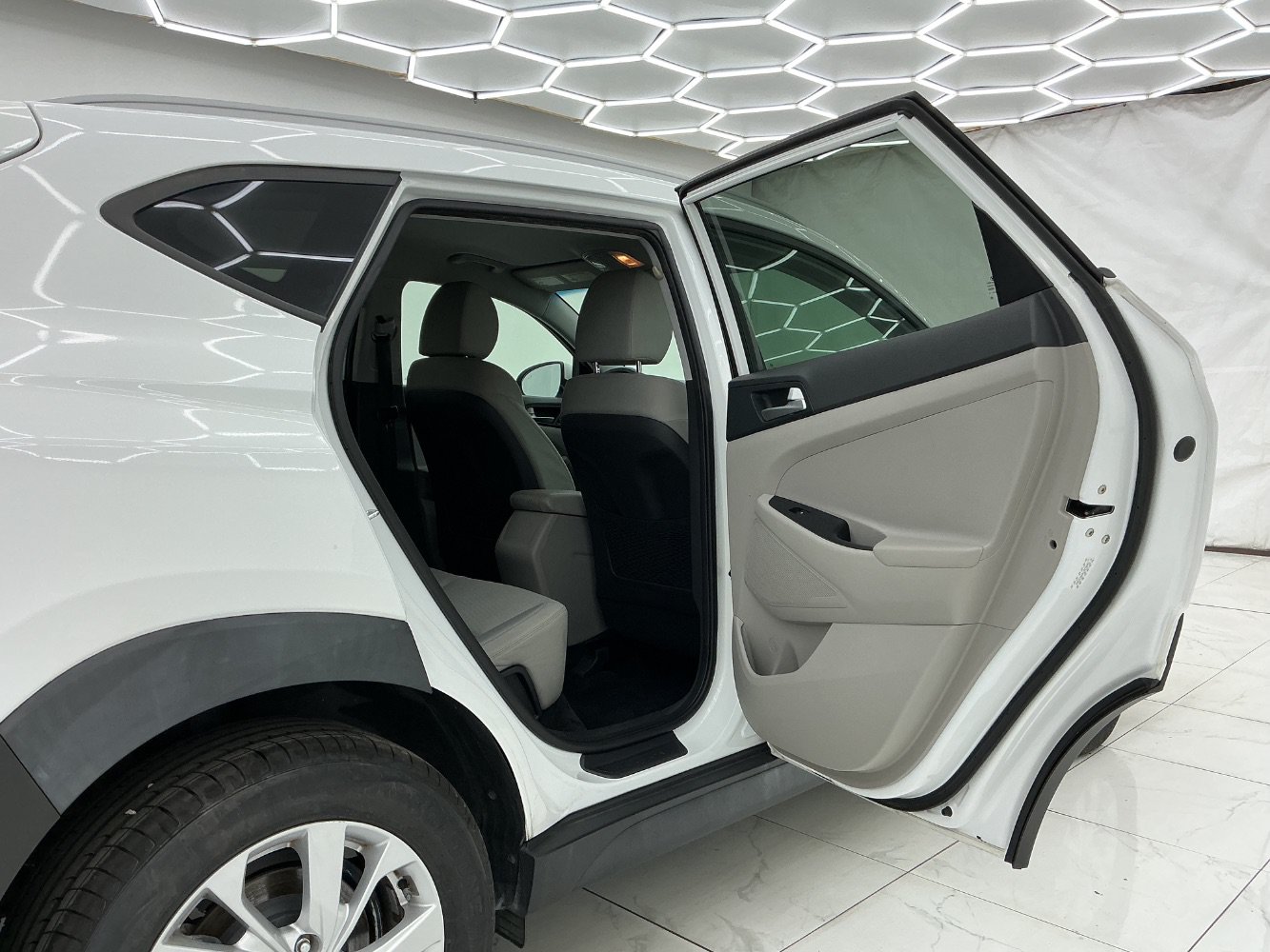 Used 2020 Hyundai Tucson Value w/ Cargo Package FWD image 23