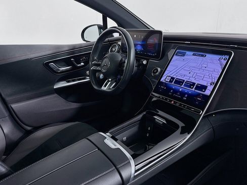 Certified 2023 Mercedes-Benz EQE AMG 4MATIC Sedan image 15