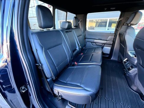 Used 2025 Ford F150 Lariat w/ Equipment Group 501A Mid image 18