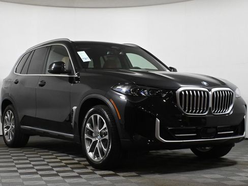 New 2026 BMW X5 xDrive40i w/ Premium Package image 9