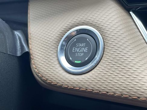 New 2026 Chevrolet Equinox ACTIV w/ Convenience Package III FWD image 23