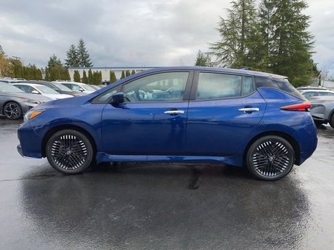 Used 2025 Nissan Leaf SV Plus image 5