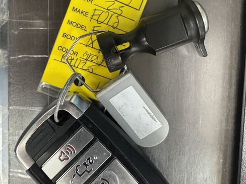 Used 2023 Ford F150 XLT w/ Equipment Group 302A High image 12