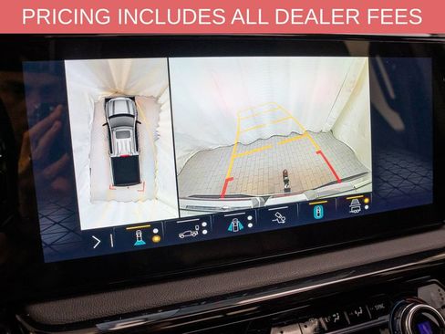 Used 2023 GMC Sierra 1500 AT4 w/ AT4 Preferred Package AWD/4WD image 17