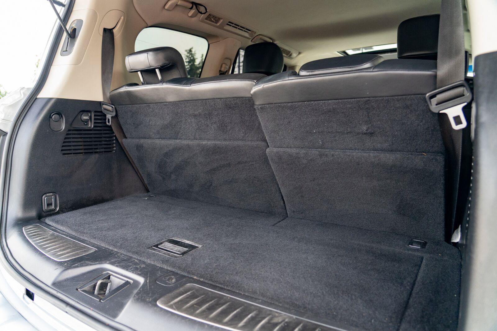 Used 2015 INFINITI QX80 2WD image 31