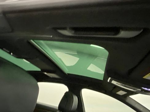 Used 2019 Audi A8 L 3.0T image 24