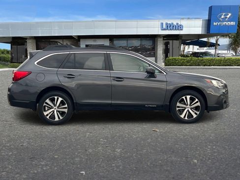 Used 2019 Subaru Outback 2.5i Limited w/ Popular Package #2 image 8