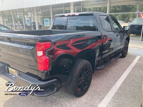 Used 2022 Chevrolet Silverado 1500 RST w/ Redline Edition RWD image 7