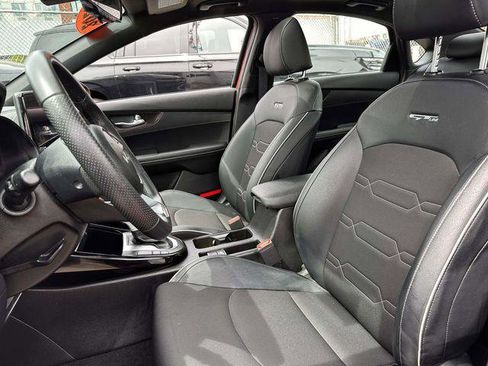 Used 2023 Kia Forte GT-Line w/ GT-Line Premium Package FWD image 15
