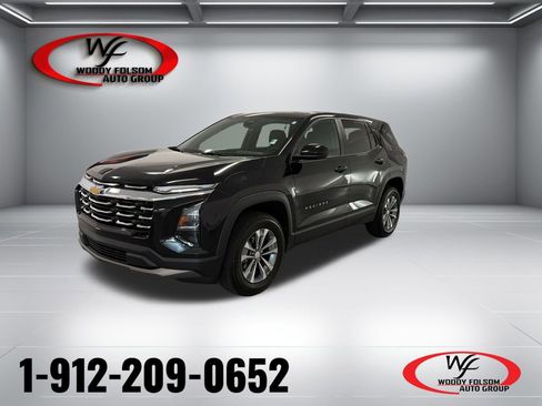 Used 2025 Chevrolet Equinox LT FWD image 1