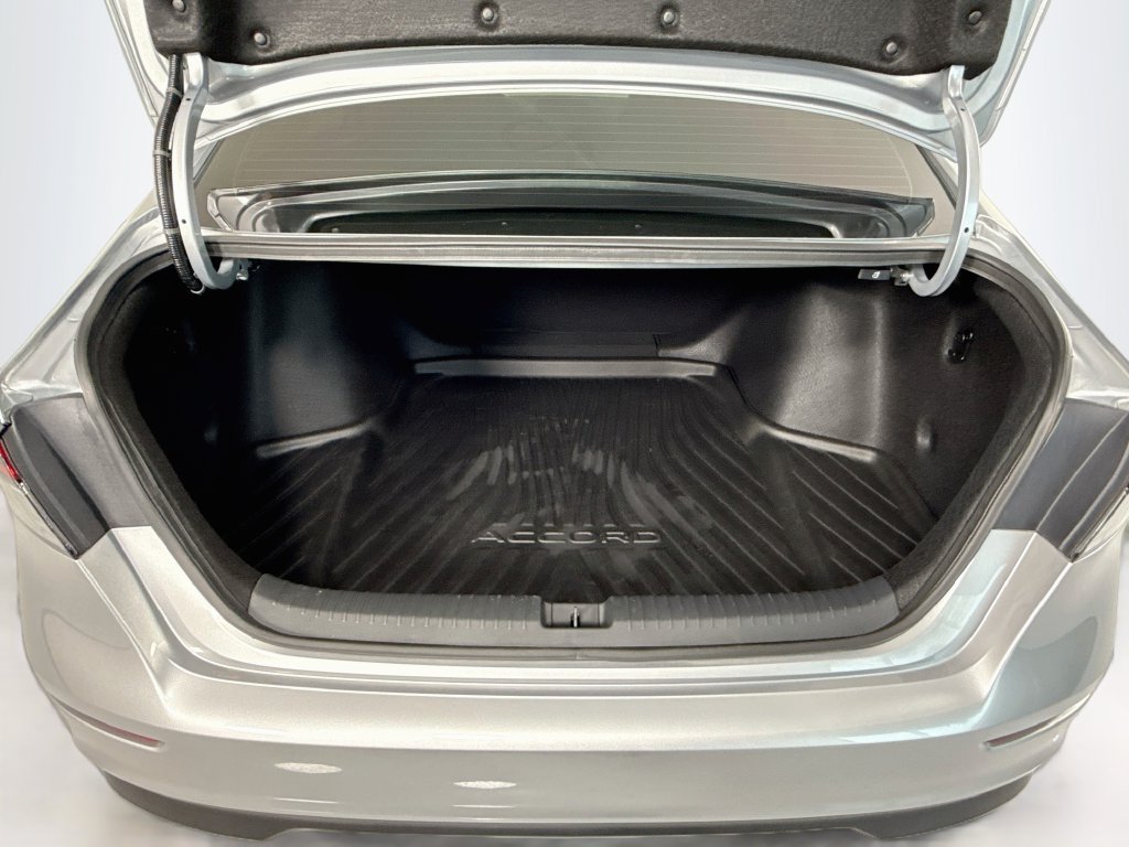 Certified 2024 Honda Accord LX image 28