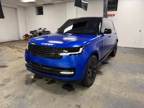 Used 2023 Land Rover Range Rover Long Wheelbase Autobiography AWD/4WD image 2