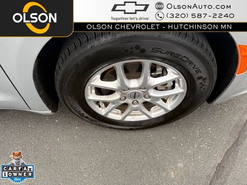 Used 2024 Chrysler Pacifica Touring-L image 20