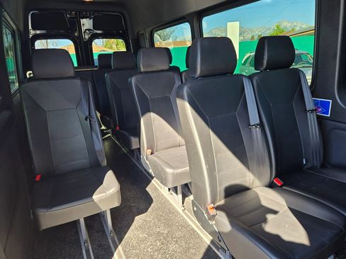 Used 2021 Mercedes-Benz Sprinter 3500 w/ Premium Package image 16