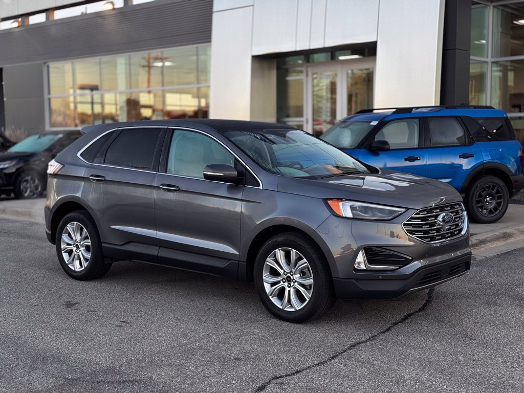 Certified 2024 Ford Edge Titanium w/ Equipment Group 301A AWD/4WD image 49