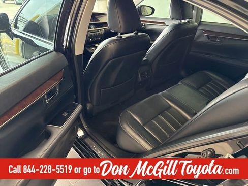 Used 2017 Lexus ES 350 w/ Luxury Package image 16