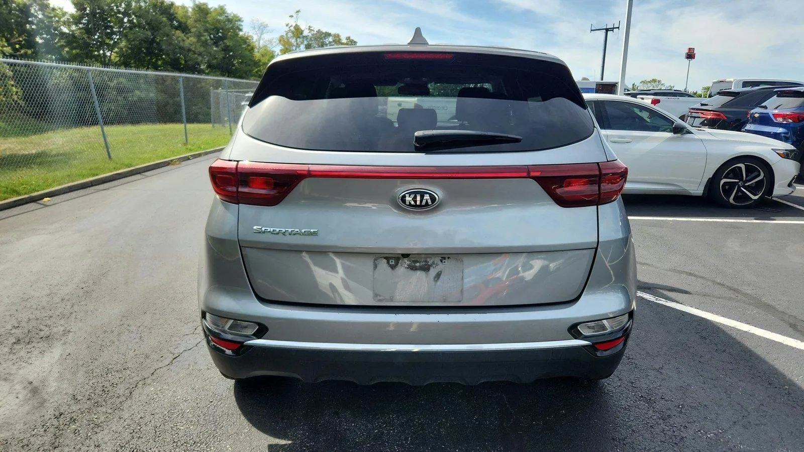 Used 2020 Kia Sportage LX AWD/4WD image 12