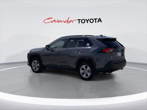 Certified 2025 Toyota RAV4 XLE FWD image 6