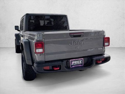 Used 2021 Jeep Gladiator Rubicon w/ Cold Weather Group AWD/4WD image 5