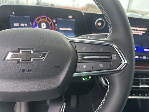 New 2026 Chevrolet Traverse Z71 w/ Driver Confidence Package AWD/4WD image 20