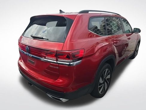 Used 2024 Volkswagen Atlas SE FWD image 5